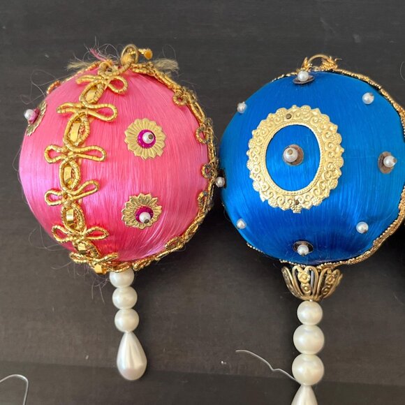 Vintage Beaded Satin Ball Ornaments // Handmade Gold Trimmed Push Pin Pearls - Picture 5 of 5